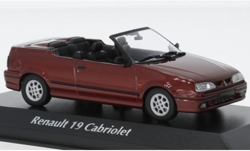 Miniature Renault 19 1/43 Maxichamps cabriolet metallise rouge foncé 92 Renault 19 1/43 Maxichamps cabriolet metallise rouge foncé 92 miniature