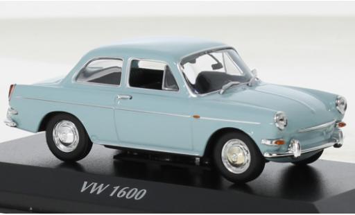 Miniature Volkswagen 1600 1/43 Maxichamps metallise bleu clair 1966 Volkswagen 1600 1/43 Maxichamps metallise bleu clair 1966 miniature