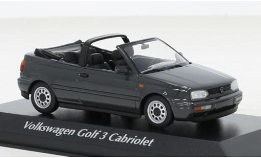Miniature Volkswagen Golf 1/43 Maxichamps III Cabriolet metallise grise 1997 Volkswagen Golf 1/43 Maxichamps III Cabriolet metallise grise 1997 miniature