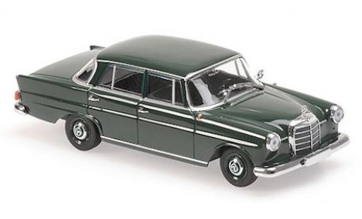 Miniature Mercedes 190 1/43 Maxichamps (W110) verte 1961 Mercedes 190 1/43 Maxichamps (W110) verte 1961 miniature
