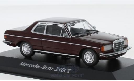 Miniature Mercedes 230 1/43 Maxichamps CE (W123) rouge 1976 Mercedes 230 1/43 Maxichamps CE (W123) rouge 1976 miniature