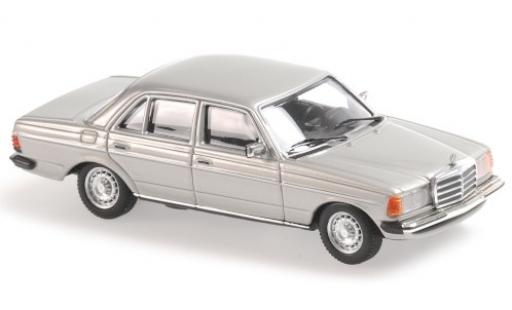 Miniature Mercedes 230 1/43 Maxichamps E (W123) grise 1982 Mercedes 230 1/43 Maxichamps E (W123) grise 1982 miniature