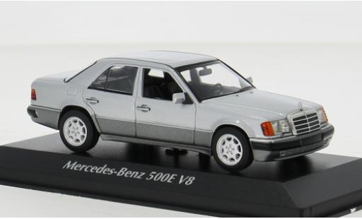 Miniature Mercedes 500 1/43 Maxichamps E (W124) grise 1991 1:43 Mercedes 500 1/43 Maxichamps E (W124) grise 1991 1:43 miniature