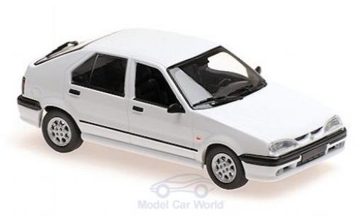 Miniature Renault 19 1/43 Maxichamps blanche 95 Renault 19 1/43 Maxichamps blanche 95 miniature