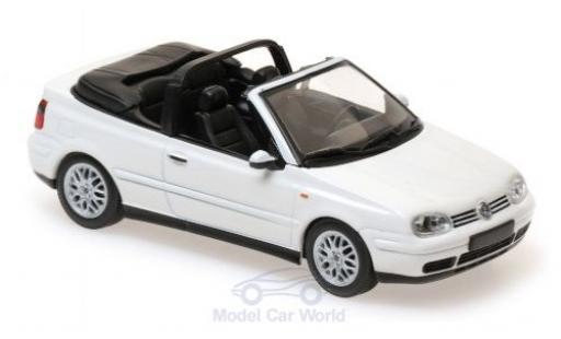 Miniature Volkswagen Golf 1/43 Maxichamps IV Cabriolet blanche 1998 Volkswagen Golf 1/43 Maxichamps IV Cabriolet blanche 1998 miniature
