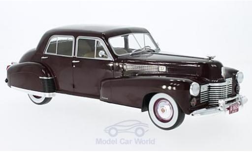 Miniature Cadillac Fleetwood 1/18 MCG Series 60 Special Sedan rouge 1941 Cadillac Fleetwood 1/18 MCG Series 60 Special Sedan rouge 1941 miniature