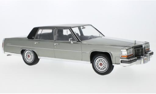 Miniature Cadillac Fleetwood 1/18 MCG Brougham metallise grise 1982 Cadillac Fleetwood 1/18 MCG Brougham metallise grise 1982 miniature