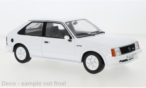 Miniature Opel Kadett 1/18 MCG D GTE blanche 1983 Opel Kadett 1/18 MCG D GTE blanche 1983 miniature