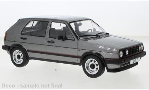 Volkswagen Golf 1/18 MCG II GTI metallise grise 1984 miniature
