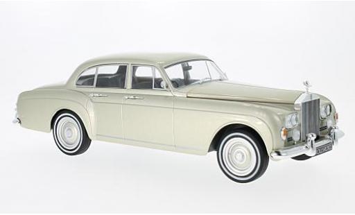 Miniature Rolls Royce Silver Cloud 1/18 MCG III Flying Spur H.J.Mulliner metallise beige RHD 1965 Rolls Royce Silver Cloud 1/18 MCG III Flying Spur H.J.Mulliner metallise beige RHD 1965 miniature