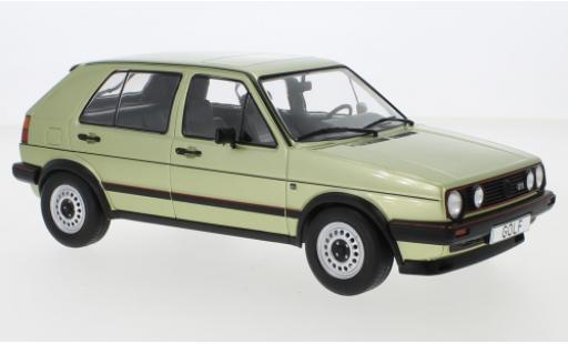 Volkswagen Golf 1/18 MCG II GTI metallise verte 1984 5-trg. miniature