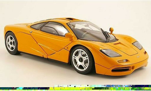 McLaren F1 Base 1/12 Minichamps orange 1994 miniature