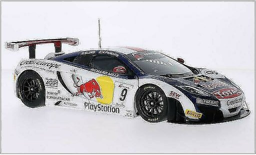McLaren MP4-12C GT3 1/18 Autoart No.9 Red Bull Red Bull Tour 2013 /A.Parente miniature
