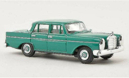 Mercedes 220 Base 1/87 Busch verte 1959 miniature