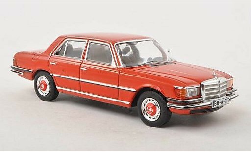 Mercedes 450 Base 1/43 IXO (W116) rot-orange 1975 miniature