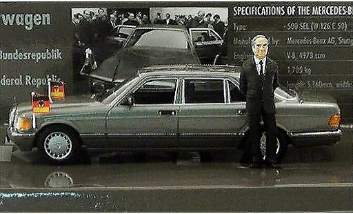 Mercedes 500 Base 1/43 Minichamps SEL (W126) Helmut Kohl 1989 miniature