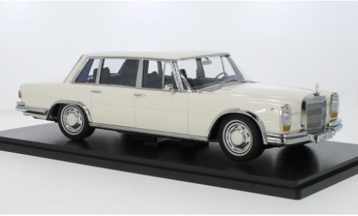 Miniature Mercedes 600 1/18 KK Scale (W100) blanche 1:18 Mercedes 600 1/18 KK Scale (W100) blanche 1:18 miniature