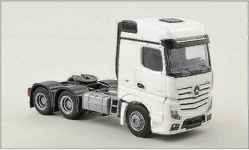 Mercedes Actros Bigspace 1/87 AWM 2 blanche Solo-Zugmaschine 3-achsig blanche miniature