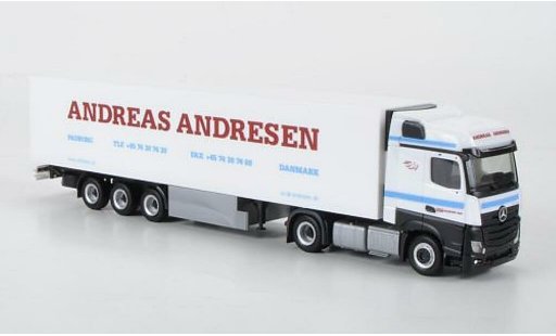 Mercedes Actros Bigspace 1/87 Herpa Kuhlmalle-SZ Andreas Andresen (DK) miniature