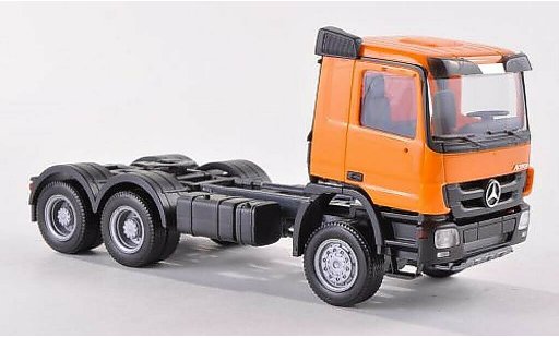 Mercedes Actros Base 1/87 Herpa M 08 Allrad-Zugmaschine orange miniature