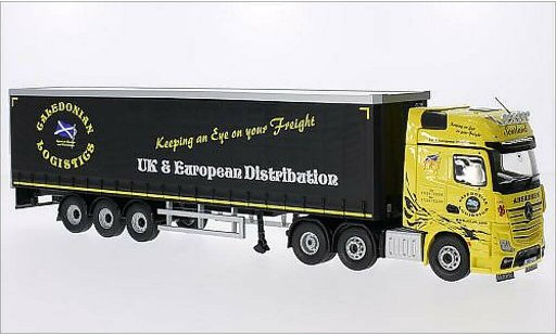 Mercedes Actros Base 1/50 Corgi MP4 RHD Caledonian Logistics miniature