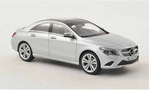 Mercedes CLA Base 1/43 Schuco (C117) grise miniature