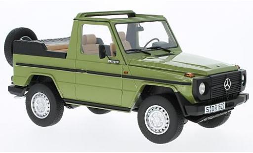Miniature Mercedes Classe G 1/18 Cult Scale Models W460 verte Cult Scale Mo 1:18 Mercedes Classe G 1/18 Cult Scale Models W460 verte Cult Scale Mo 1:18 miniature
