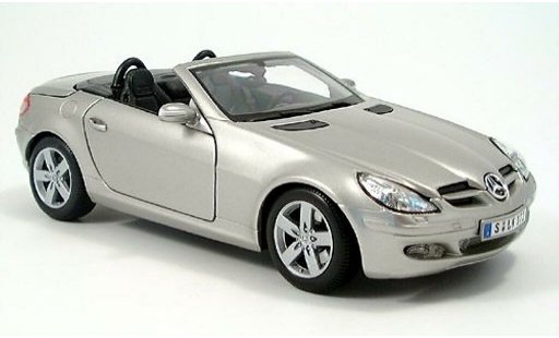 Mercedes Classe SLK Base 1/18 Maisto grisegrise ouvert 2004 miniature