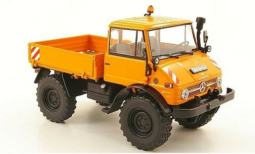 Mercedes Unimog 406-425 1/32 Weise 406 (U84) Kommunal miniature