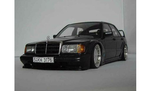 Mercedes 190 Evo 1/18 Autoart 2.5 16 miniature