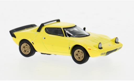 Miniature Lancia Stratos 1/64 Mini GT HF Stradale jaune 1:64 Lancia Stratos 1/64 Mini GT HF Stradale jaune 1:64 miniature