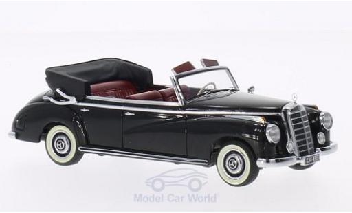 Miniature Mercedes 300 1/43 Minichamps Cabriolet (W186) noire 1952 Mercedes 300 1/43 Minichamps Cabriolet (W186) noire 1952 miniature