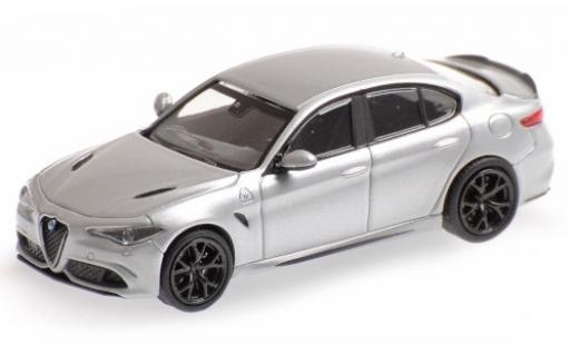 Miniature Alfa Romeo Giulia 1/87 Minichamps Quadrifoglio d 2017 Alfa Romeo Giulia 1/87 Minichamps Quadrifoglio d 2017 miniature