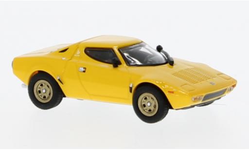 Miniature Lancia Stratos 1/87 Minichamps jaune 1974 Lancia Stratos 1/87 Minichamps jaune 1974 miniature