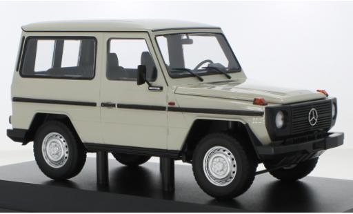Miniature Mercedes Classe G 1/18 Minichamps G-Modell SWB (W460) grise 1980 Mercedes Classe G 1/18 Minichamps G-Modell SWB (W460) grise 1980 miniature