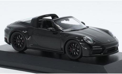 Porsche 992 Targa 1/43 Minichamps 911  4 GTS noire 2021 1:43 miniature