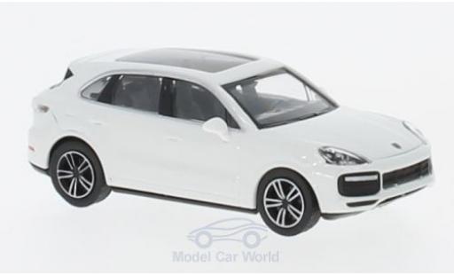 Miniature Porsche Cayenne Turbo 1/87 Minichamps Turbo blanche 2017 Porsche Cayenne Turbo 1/87 Minichamps Turbo blanche 2017 miniature