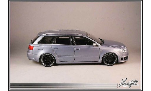 Audi RS4 berline 1/18 Kyosho B7 on BBS miniature