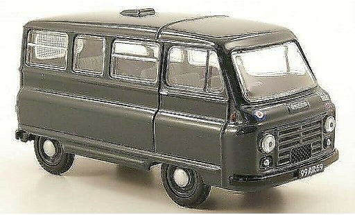 Morris J2 Minibus 1/43 Oxford Bus RAF miniature