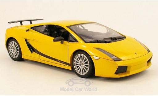 Miniature Lamborghini Gallardo Superleggera 1/24 Motormax Superleggera metallise jaune Lamborghini Gallardo Superleggera 1/24 Motormax Superleggera metallise jaune miniature