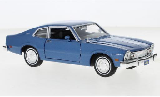 Miniature Ford Maverick 1/24 Motormax metallise bleue 1974 Ford Maverick 1/24 Motormax metallise bleue 1974 miniature