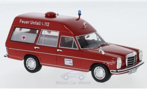 Mercedes 220 1/43 Neo D (W115) Binz Ambulanz miniature