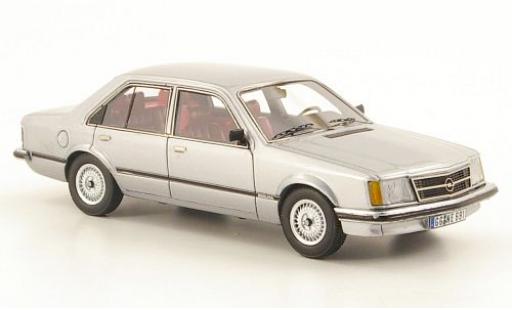 Miniature Opel Commodore 1/43 Neo C grise 1978 4-portes Opel Commodore 1/43 Neo C grise 1978 4-portes miniature