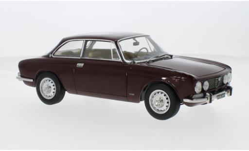 Alfa Romeo 2000 1/18 Norev GTV rouge 1973 1:18 miniature