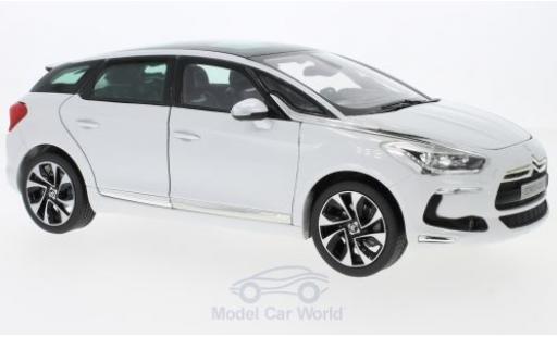 Miniature DS Automobiles DS5 1/18 Norev Citroen metallise blanche 2011 ohne Vitrine DS Automobiles DS5 1/18 Norev Citroen metallise blanche 2011 ohne Vitrine miniature