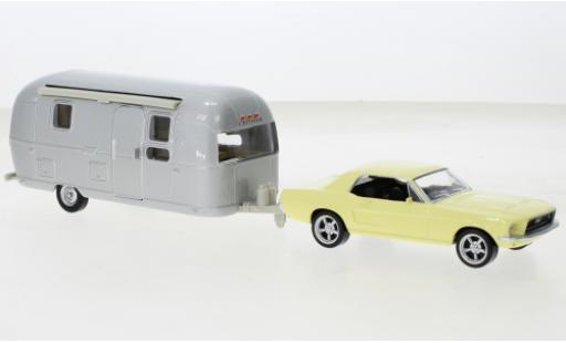 Ford Mustang 1/43 Norev jaune clair 1968 miniature