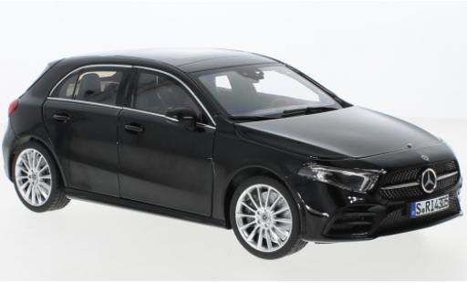 Mercedes CLA 1/18 Norev A-classe (W177) noire 2018 miniature