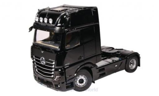 Miniature Mercedes Actros 1/18 NZG GigaSpace 4X2 noire 2018 Mercedes Actros 1/18 NZG GigaSpace 4X2 noire 2018 miniature
