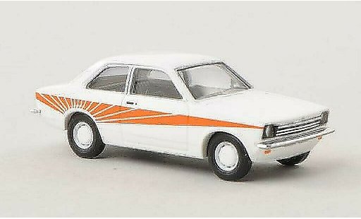 Opel Kadett C Swinger 1/87 Busch blanche/orange 1977 miniature