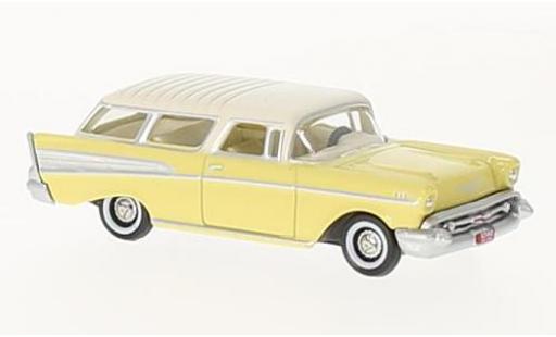 Chevrolet Nomad 1/87 Oxford jaune/beige 1957 miniature